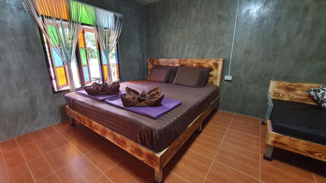 Moonshine Resort Chumphon Eksteriør billede